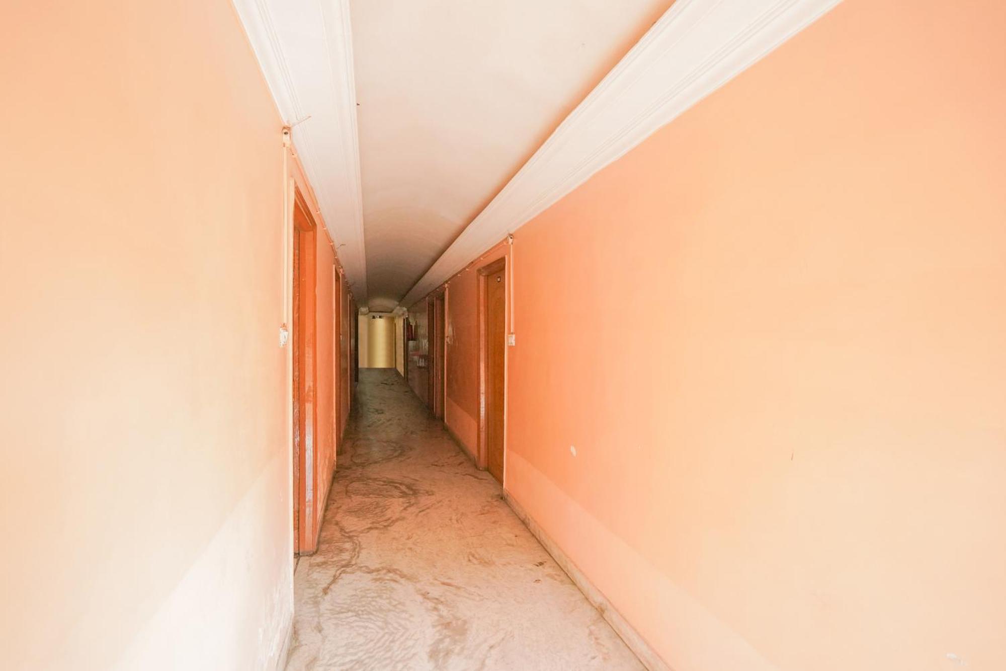 Hotel O Capital Rāipur Exterior foto